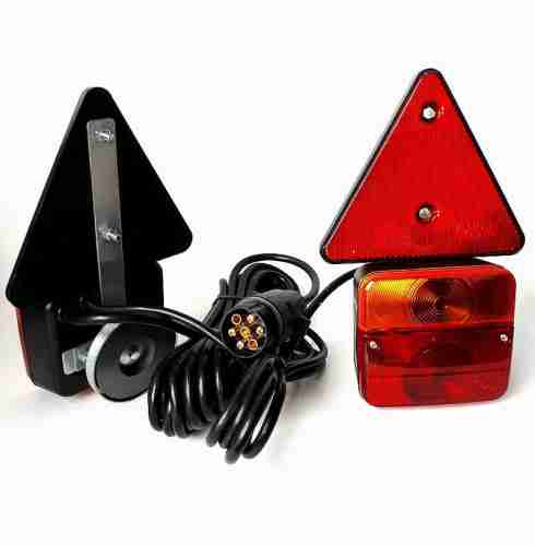 LAMPA TYLNA TRÓJKĄT-MAGNES  W ZESTAWIE PRZYCZEPA -8756