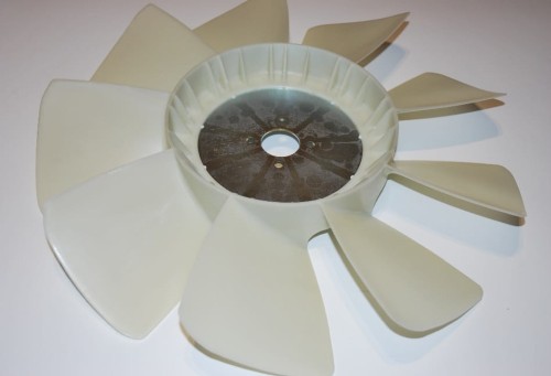 WENTYLATOR WIATRAK SILNIKA 9 ŁOPATEK CATERPILLAR -18493