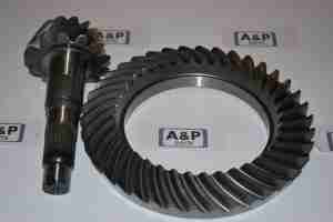 KOŁO Z WAŁKIEM ATAKU PRZEDNI MOST O.E.M.JCB 13/38 