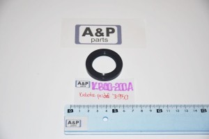 SIMMERING USZCZELNIACZ WAŁU PRZEDNI KUBOTA D950