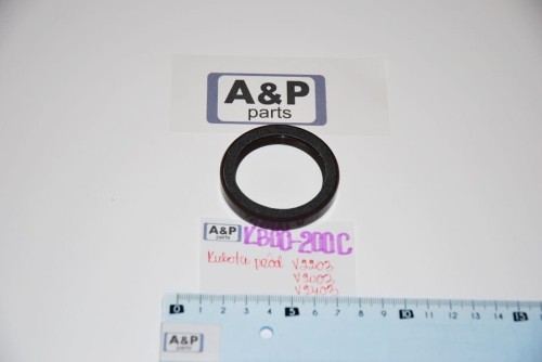 SIMMERING USZCZELNIACZ WAŁU PRZEDNI KUBOTA V2203-10606