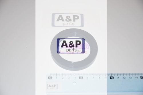 SIMMERING USZCZELNIACZ WAŁU PRZEDNI KUBOTA V3300-10604