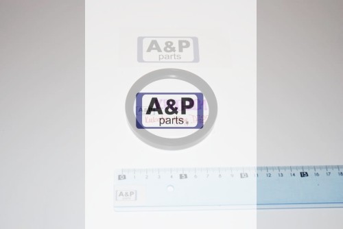 SIMMERING USZCZELNIACZ WAŁU TYLNY KUBOTA D722 -10620