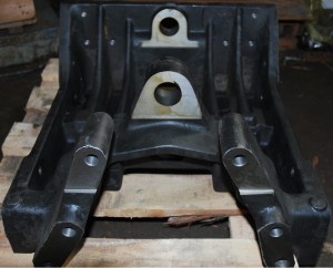 BRACKET / WSPORNIK OSI PRZEDNIEJ DANA 7021514M1