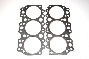 USZCZELKA GŁOWICY MTZ 1221 ORYGINAŁ  LEWA+ PRAWA