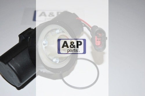 POMPKA PALIWA ELEKTRYCZNA CNH 3-PINY A.58764-11202