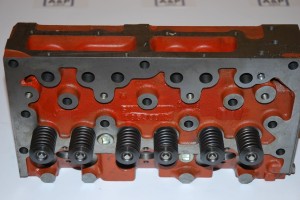 GŁOWICA SILNIKA ZZ80082 3-CYLINDROWA PERKINS