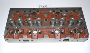 GŁOWICA SILNIKA ZZ80033 4-CYLINDROWA AD4.203