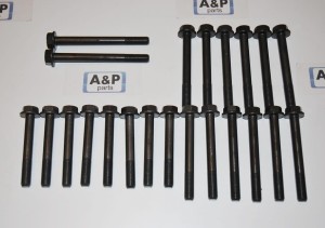 ZESTAW ŚRUB GŁOWICY SILNIK PERKINS SERIA 1000  4.4