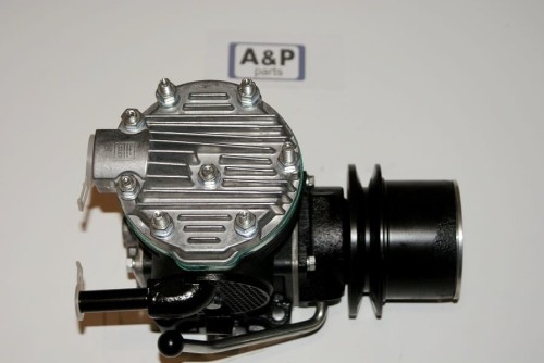 SPRĘŻARKA MF PERKINS URSUS ZE SPRZĘGŁEM / 1 PASEK -13874
