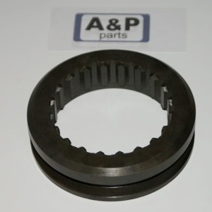 TULEJA PRZESUWNA  URSUS / ZETOR UR II 88121087