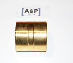 TULEJA WAŁU PODNOŚNIKA C-385 / ZETOR 80400006