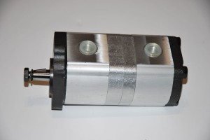 HYDRAULIC PUMP/  POMPA TANDEM URSUS 6824 5044