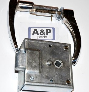 ZAMEK DRZWI KABINY PRAWY ST. TYP. 80368915