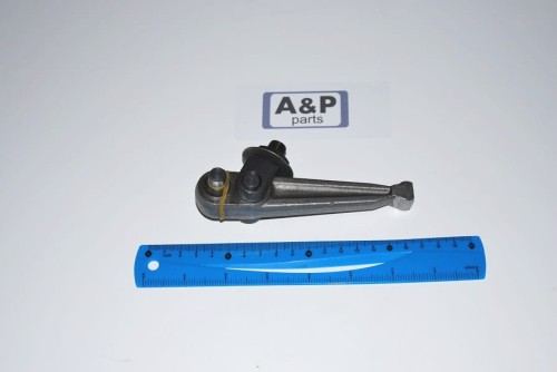 CLUTCH FINGER/ DŹWIGNIA SPRZĘGŁA C-385 89021075KP -13265