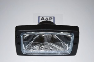 HEADLIGHT RECTANGULAR 7021206M91 / LAMPA PRZEDNIA 