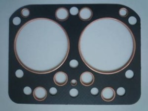 USZCZELKA GŁOWICY URSUS C-325 42022325