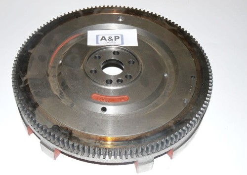 KOŁO ZAMACHOWE Z WIEŃCEM ZETOR UR III 13003020  -12056