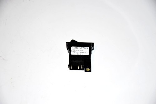 WŁĄCZNIK ŚWIATEŁ GŁOWNYCH I DROG. ZETOR 53359954-17631