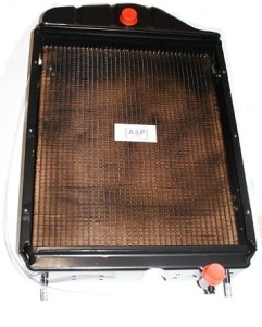 CHŁODNICA WODY UNIWERSALNA C-385  6-CYLINDROWY