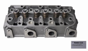 GŁOWICA SILNIKA KUBOTA 3-CYLINDROWA D1105 D-1105