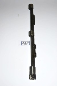 WAŁEK BALANCERA LEWY JOHN DEERE AR61352 AT18155