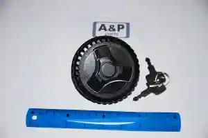 KOREK WLEWU PALIWA Z KLUCZYKIEM ZETOR 65312901