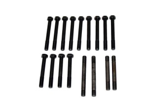 ZESTAW ŚRUB i SZPILEK GŁOWICY PERKINS SERIA 3.152