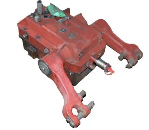 PODNOŚNIK KOMPLETNY URSUS 1634 1734 ZETOR UR IV
